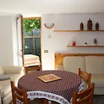 In Perfetto Stile Valdostano Lejlighed