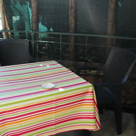 In Perfetto Stile Valdostano Apartment *